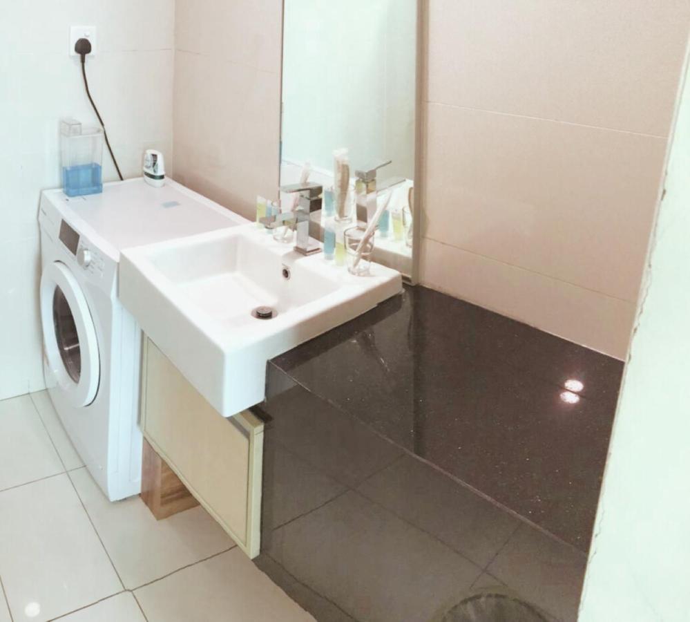 Backpackers Cozy Apartment Kl Sentral Куала Лумпур Екстериор снимка