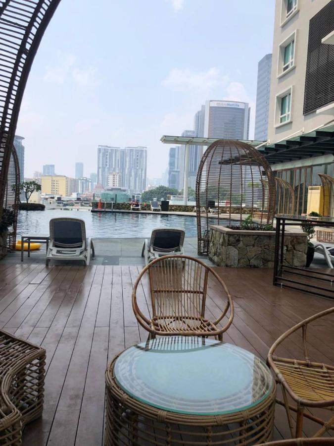 Backpackers Cozy Apartment Kl Sentral Куала Лумпур Екстериор снимка