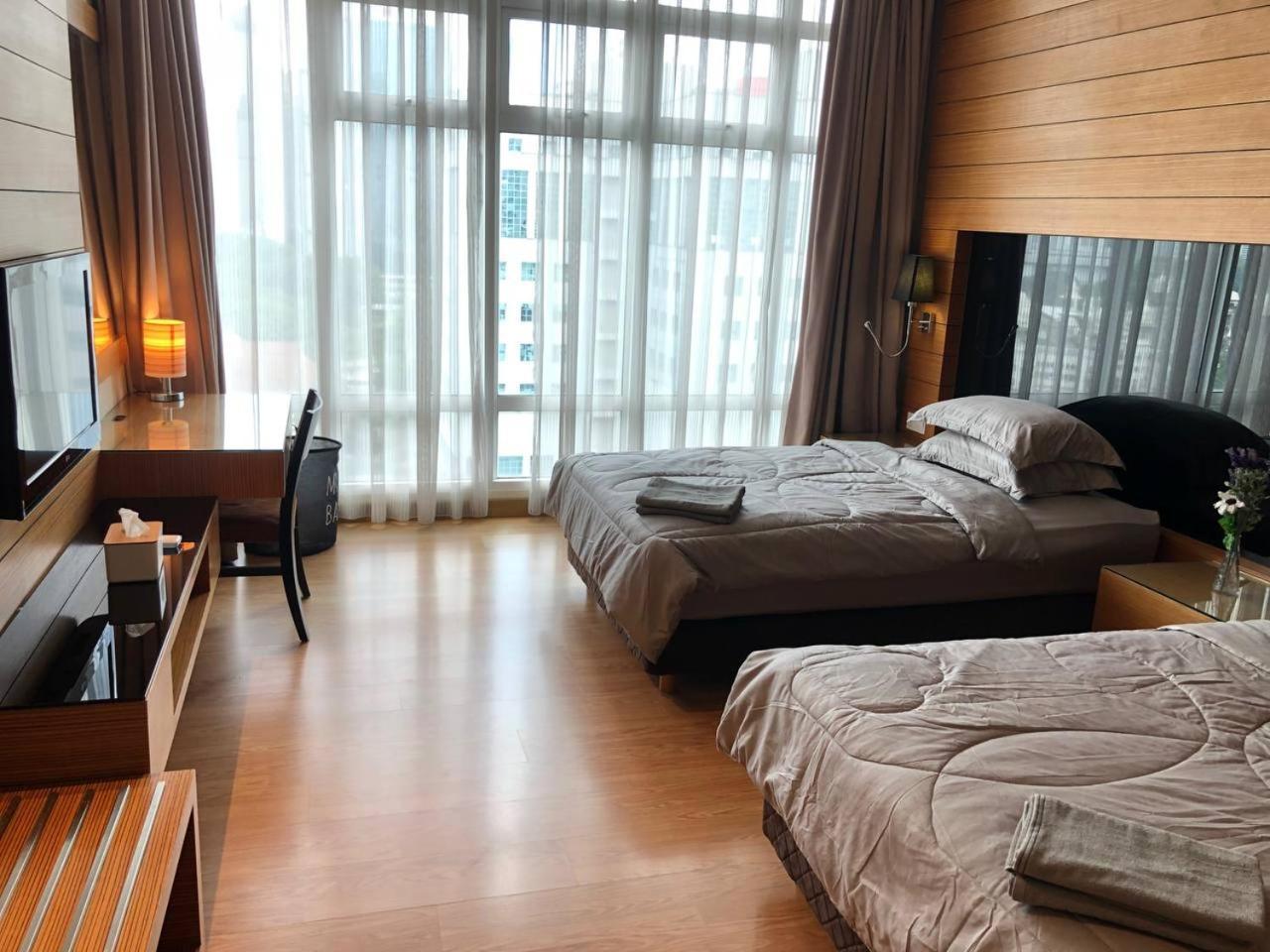 Backpackers Cozy Apartment Kl Sentral Куала Лумпур Екстериор снимка